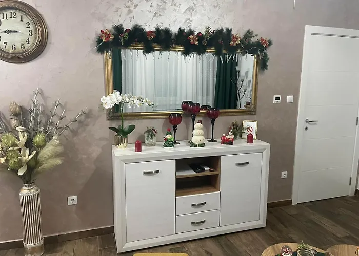 Vesta 公寓 斯雷姆斯卡米特罗维察