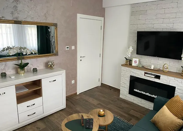 Vesta 公寓 斯雷姆斯卡米特罗维察